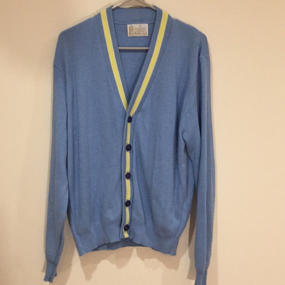 Vintage men’s cardigan Sears Kings Road size Large